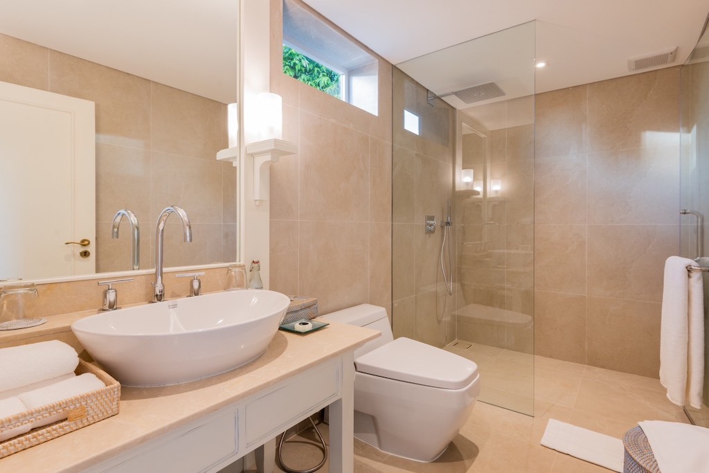 Trisra Signature Villa Phuket Bathroom 2