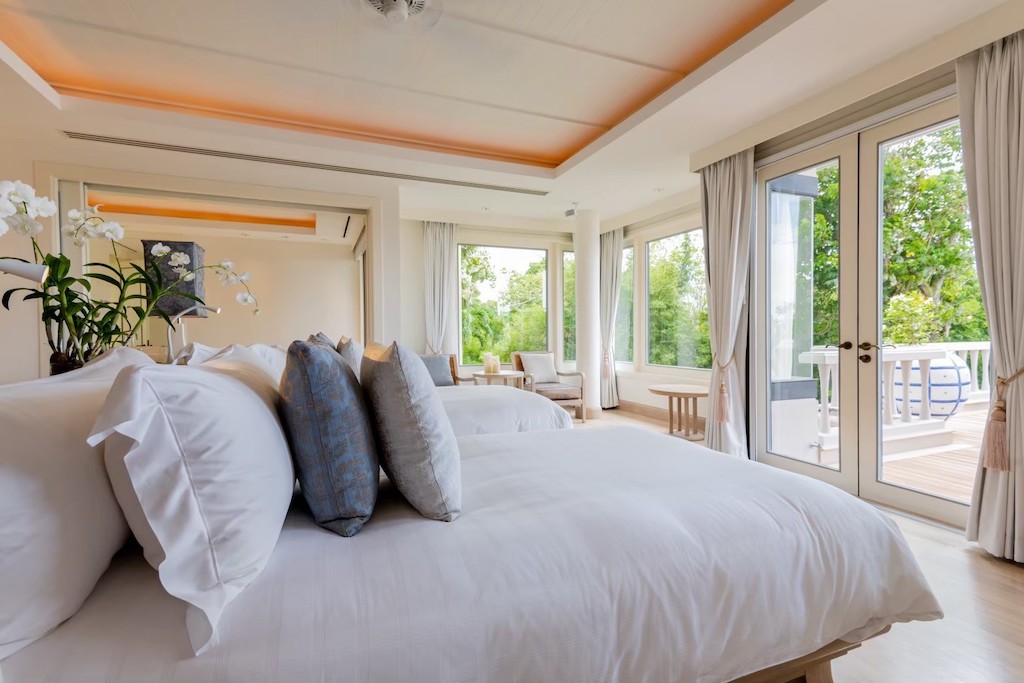 Trisra Signature Villa Phuket Bedroom