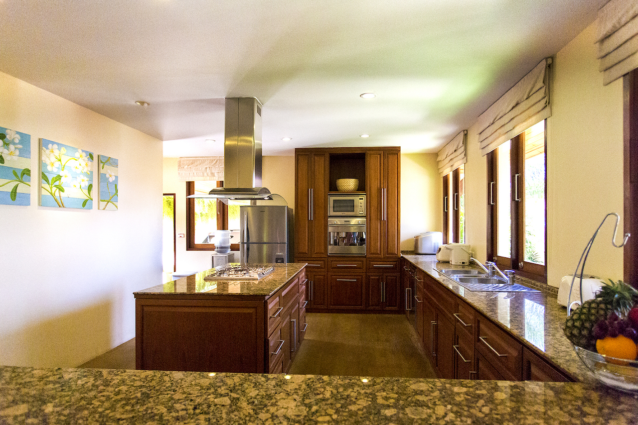 Udorn Thara Villa Koh Samui Kitchen