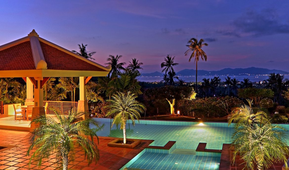 Udorn Thara Villa Koh Samui Night View