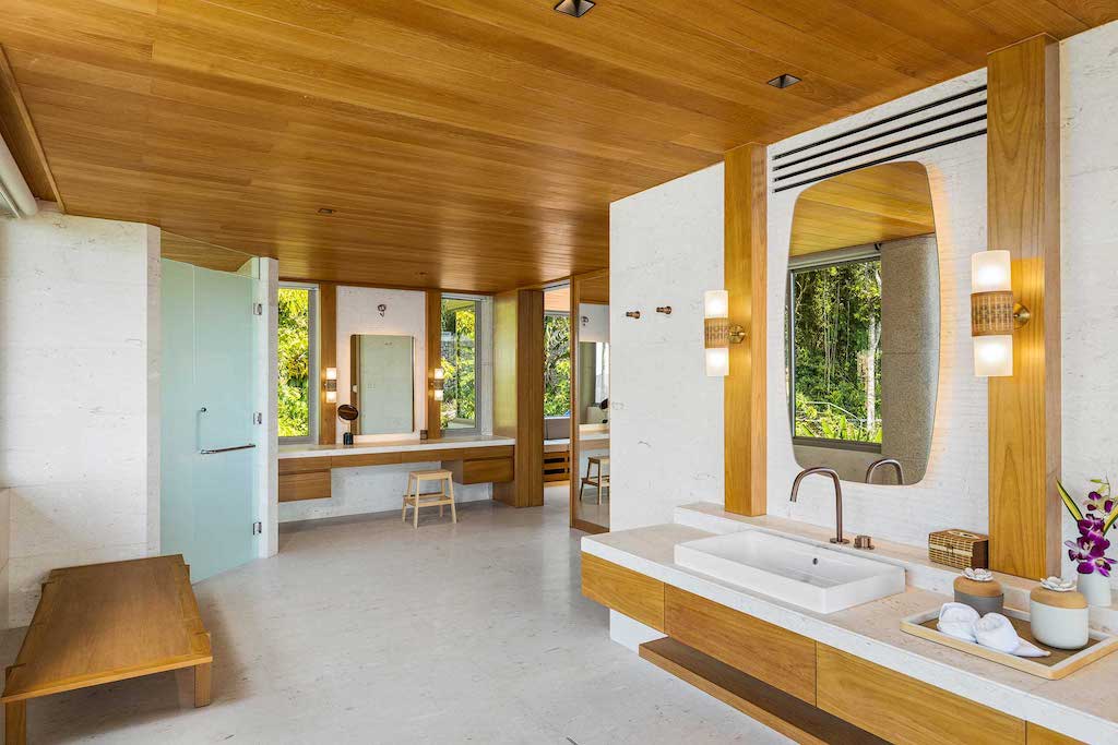 Villa Cascade Phuket Bathroom