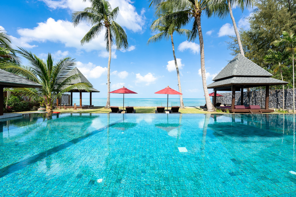 Koh Samui Beachfront Villa For sale Swimming Pool