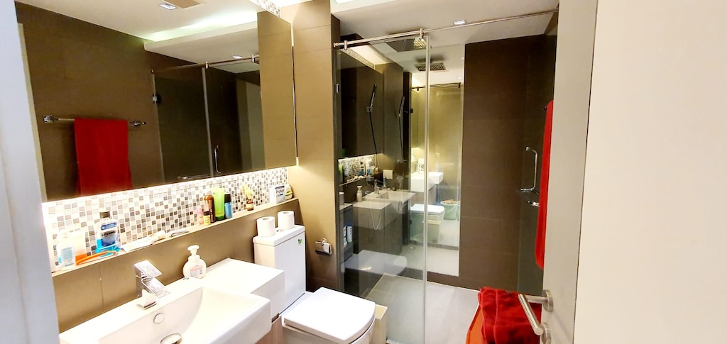 La Santir Condo Apartment Bathroom