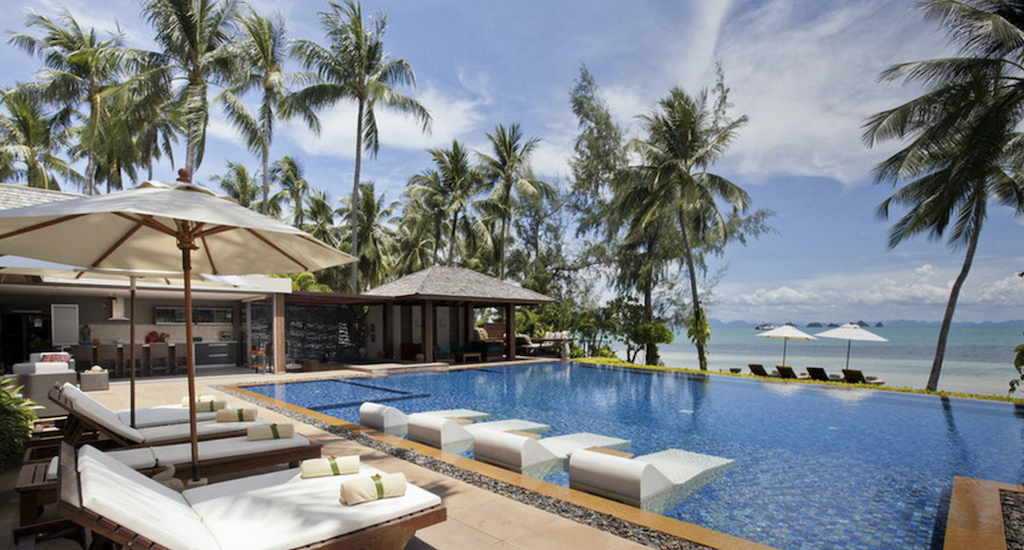 Koh Samui Beachfront Villa Pool