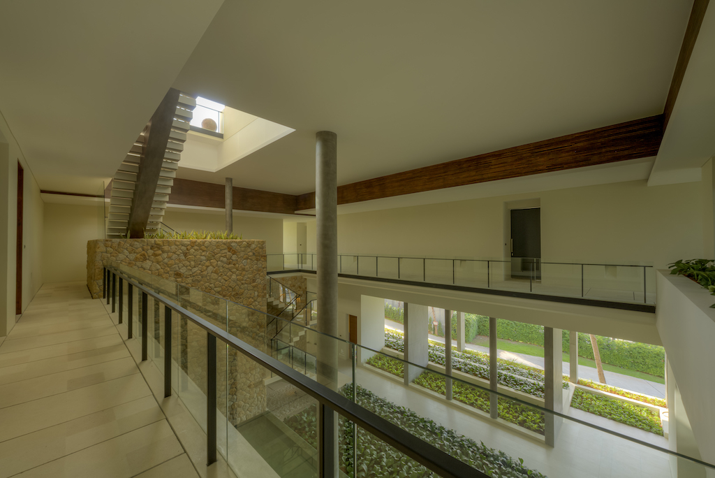 Samujana Koh Samui Villa 21 Corridor