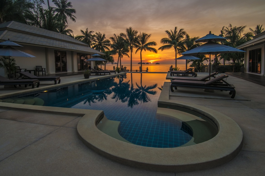 Koh Samui Beach Villa Resort Sunset