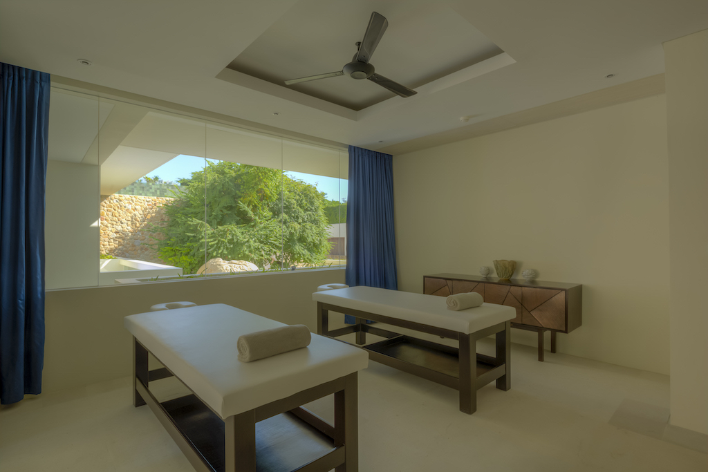 Samujana Koh Samui Villa 22 Massage Room