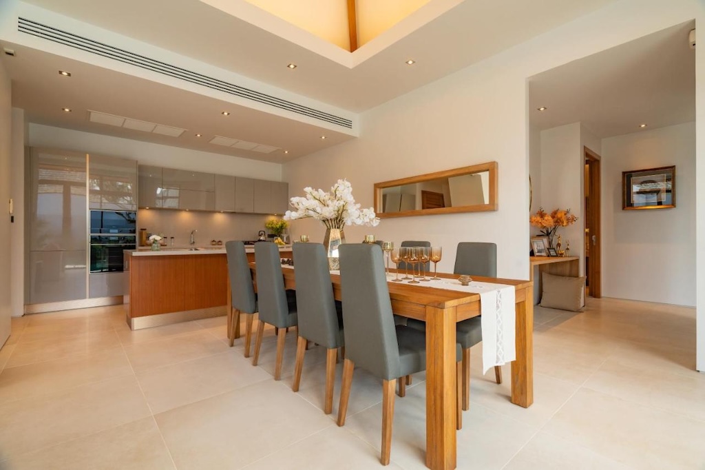 Anchan Flora Phuket Dining