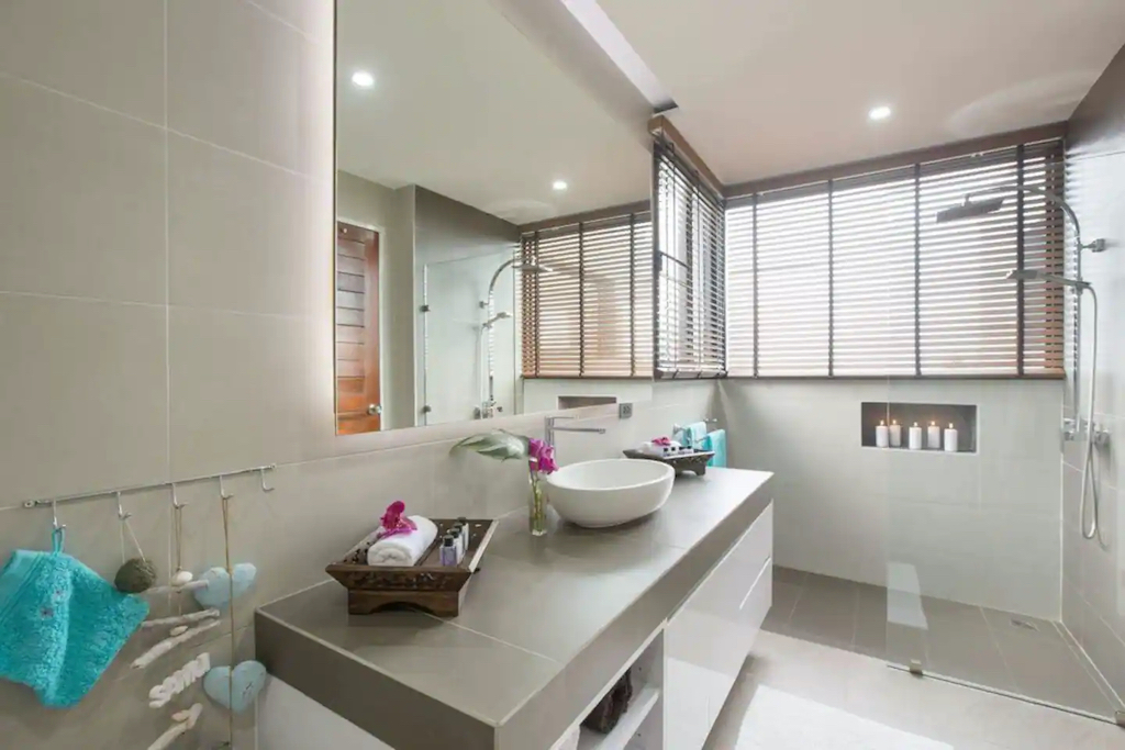 Koh Samui Chaweng Noi Property Bathroom