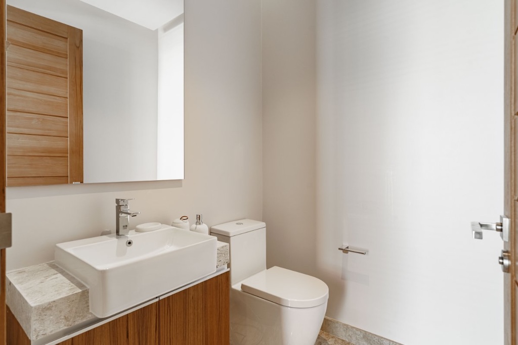 Botanica Foresta Villa Phuket Bathroom