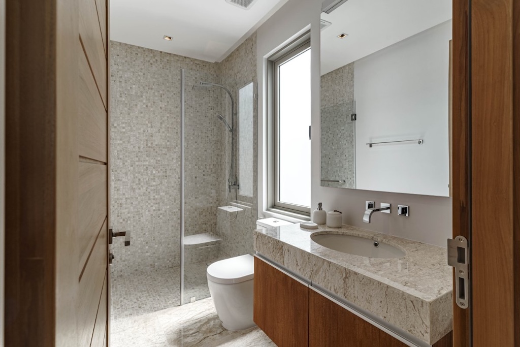 Botanica Foresta Villa Phuket Bathroom