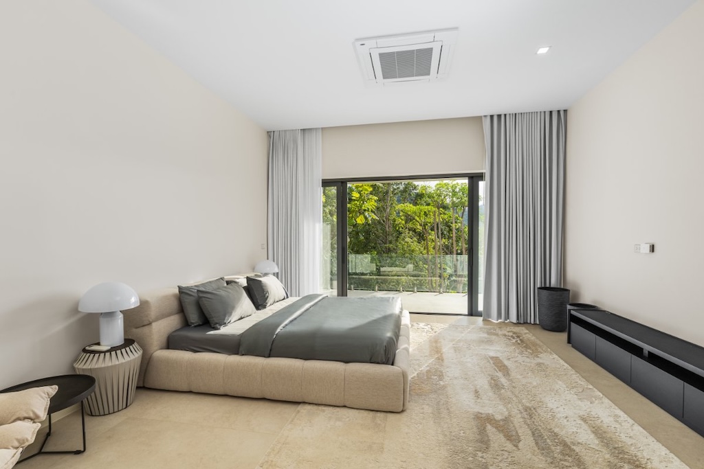 Manik Hillside Villa Phuket Bedroom