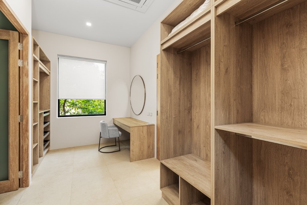 Manik Hillside Villa Phuket Walk In Wardrobe