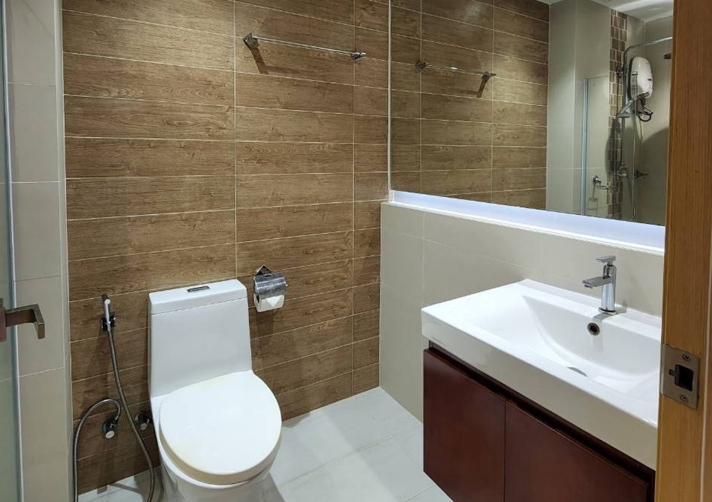The Bleu Condo Koh Samui Bathroom