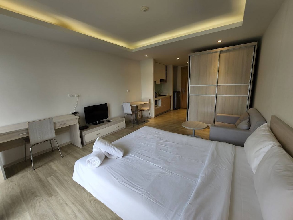 The Bleu Condo Koh Samui bedroom