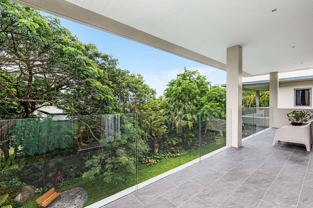 The Pavilions Phuket Villa Mimosa Balcony