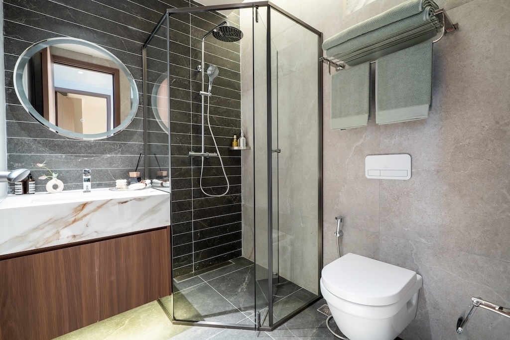 Ayana Heights Three-Bedroom Residences Bathroom