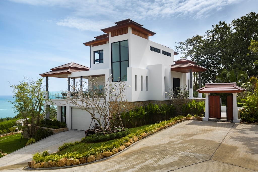 Koh Samui Sea View Villa For Sale In Choeng Mon Parking