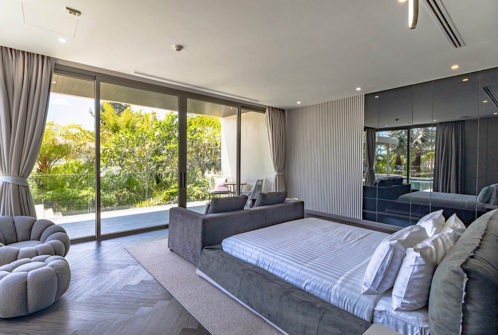 Villa Lion Phuket Bedroom