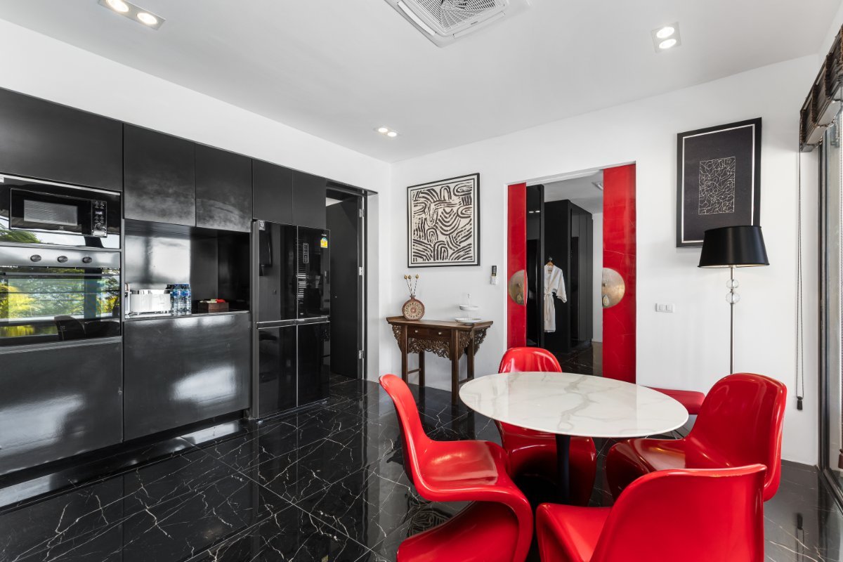 Villa Yin Kamala Headland Kitchen two