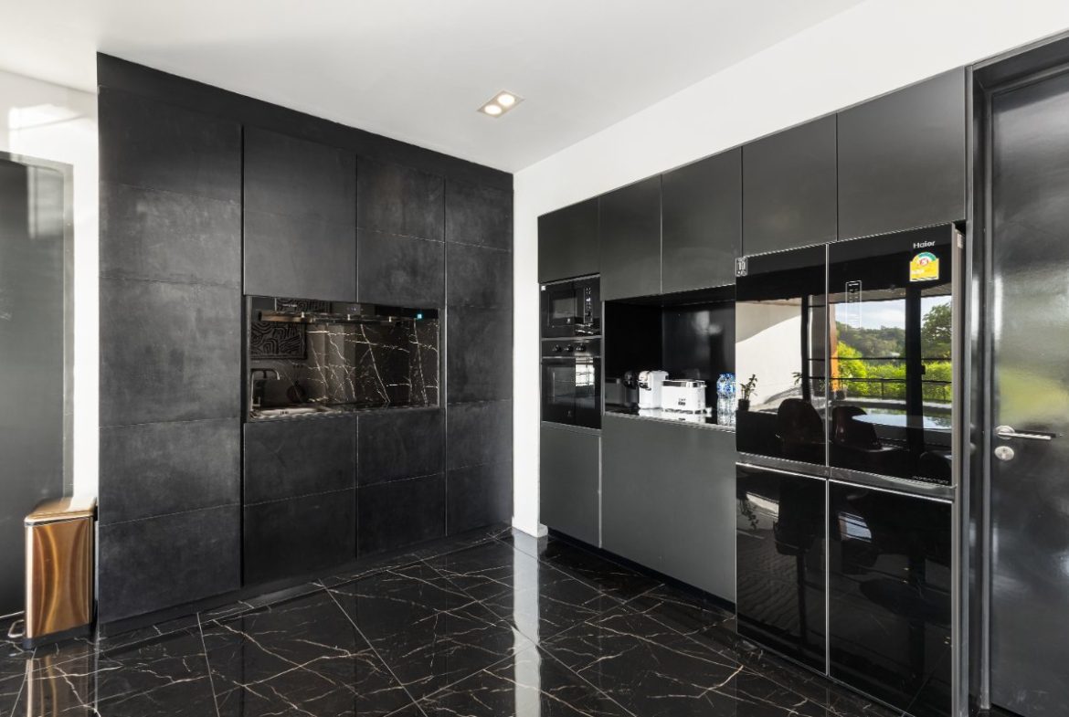 Villa Yin Kamala Headland Kitchen