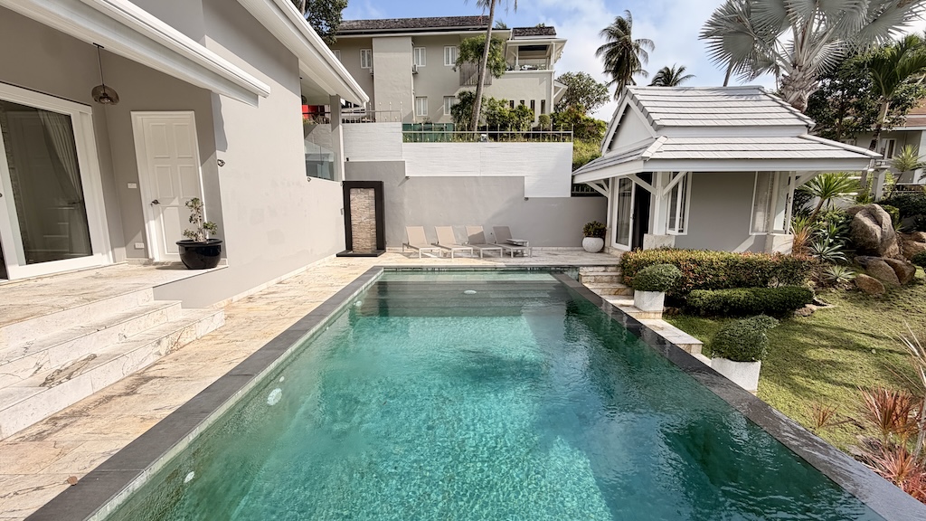 Chaweng Villa For Sale Pool