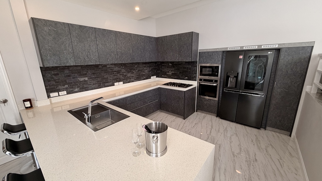 Chaweng Villa For Sale Kitchen