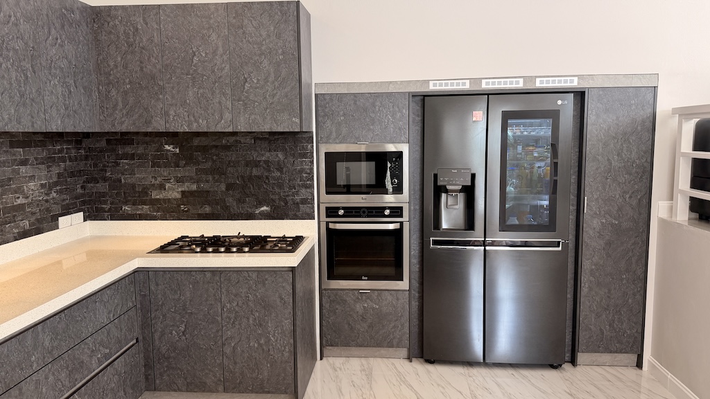 Chaweng Villa For Sale Kitchen