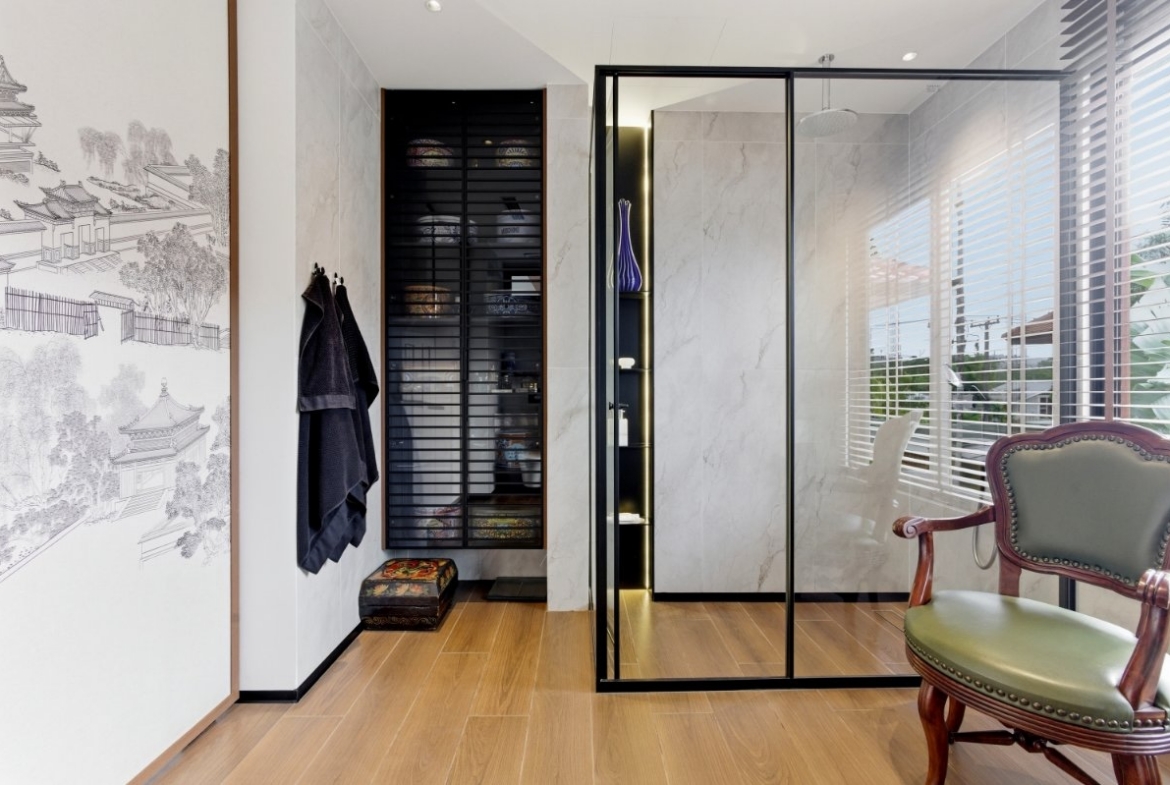 Laguna Fairway Villa Wardrobe