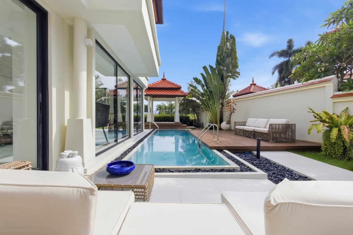Laguna Fairway Villa Swimming Pool