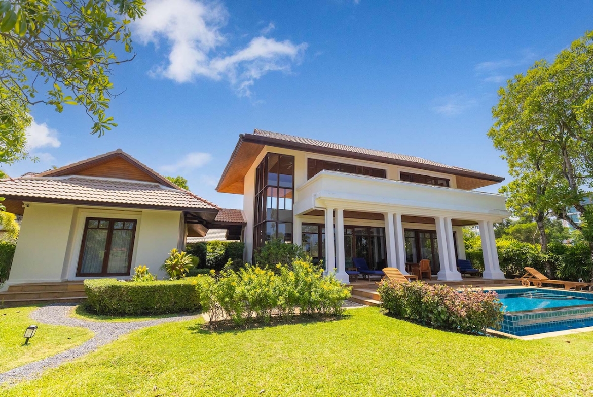 Laguna Homes Golf Villa Exterior