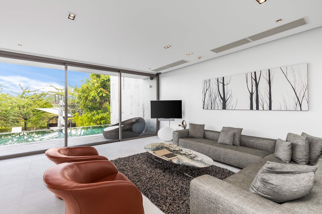 Malaiwana Estate Property Lounge