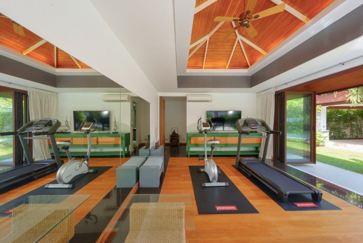 The Estate Boat Lagoon Gym