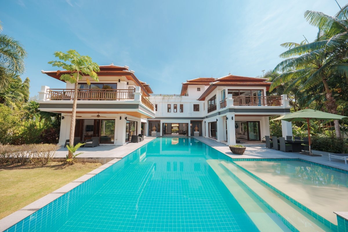 The Estate Boat Lagoon Swimming Pool