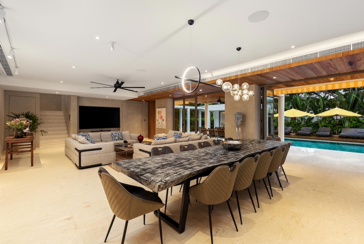 The Park Villa Laguna Dining