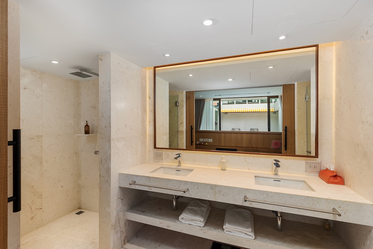 The Park Villa Laguna The Park Villa Laguna Bathroom