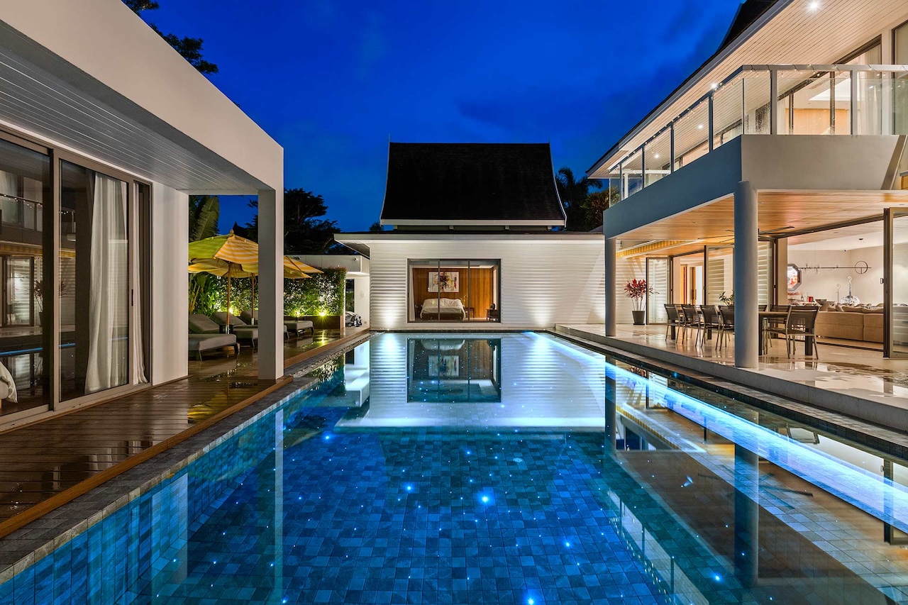 The Park Villa Laguna The Park Villa Laguna Pool Night