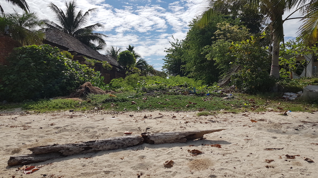 Absolute Beachfront Land Plai Laem 2