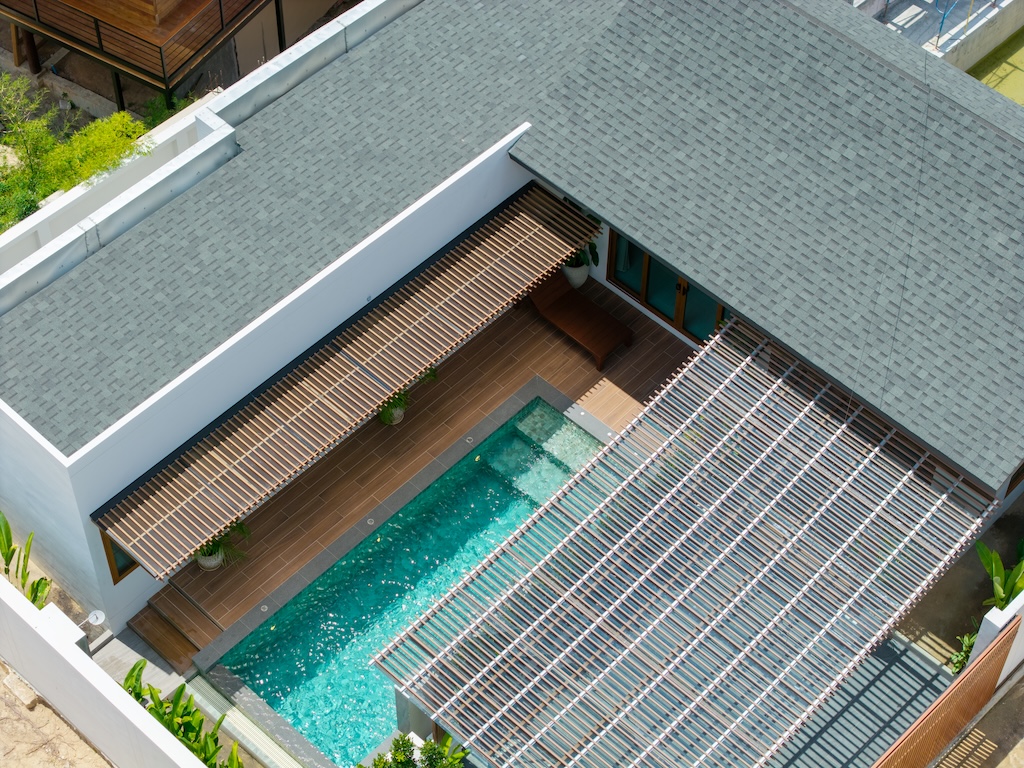 Akiraya Villa Roof