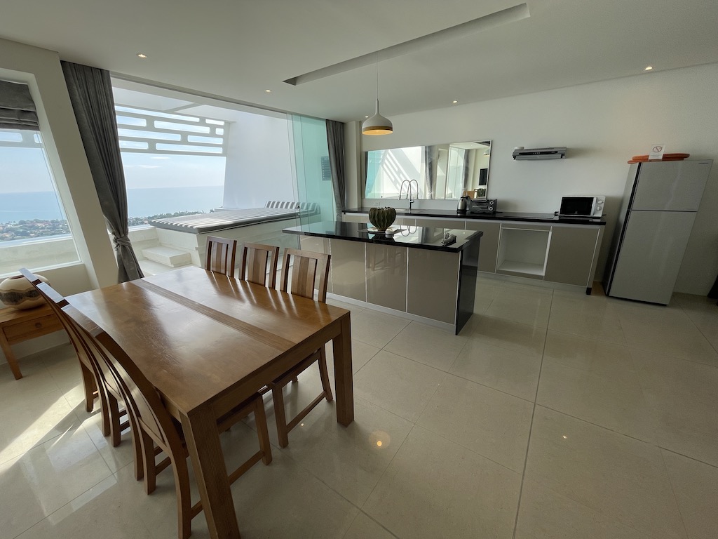Aqua Villas Dining