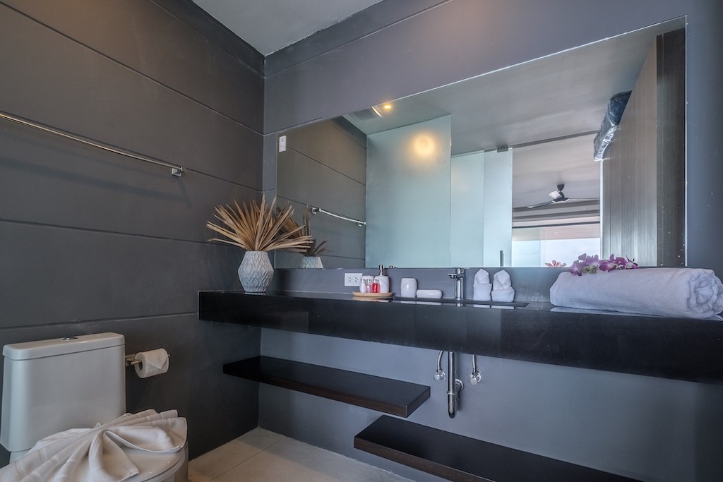 Aqua Koh Samui Villa Bathroom 2