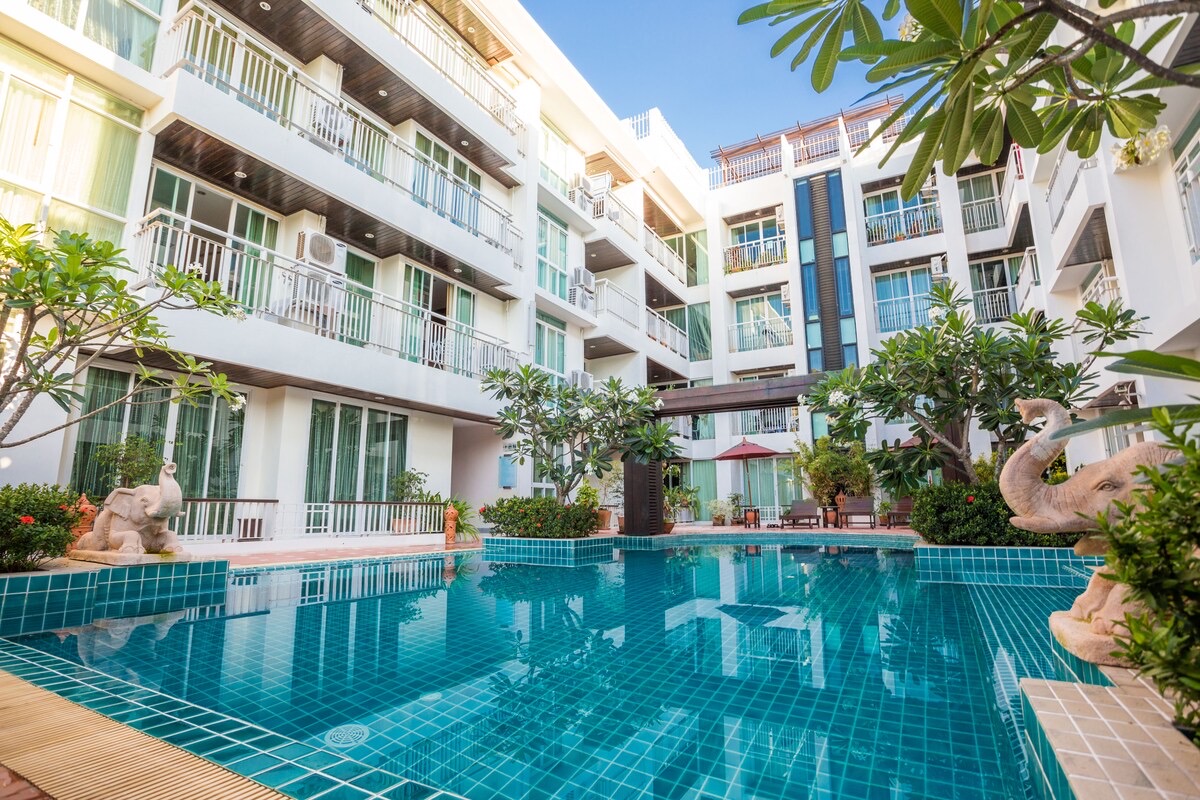 Arisara Place Condominium Koh Samui Pool