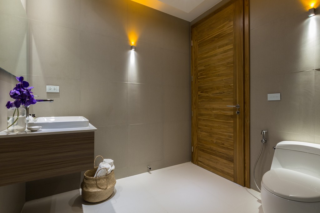 Azur Koh Samui Apartment Bathroom