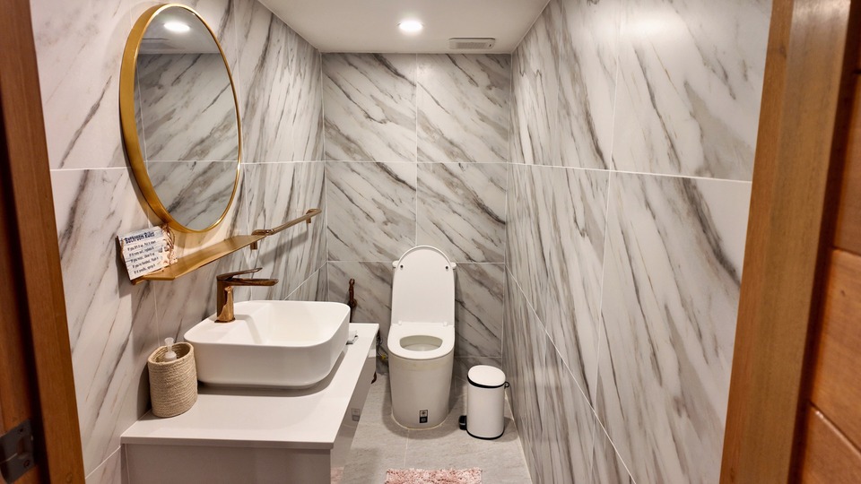 Azur Villa For Sale Bathroom