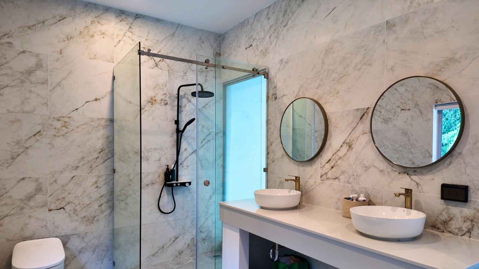 Azur Villa For Sale Azur Villa For Sale Bathroom