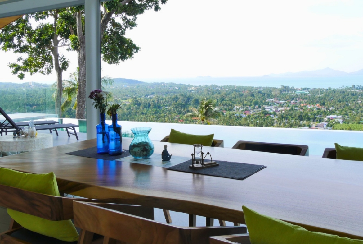 Azur Villa For Sale Dining