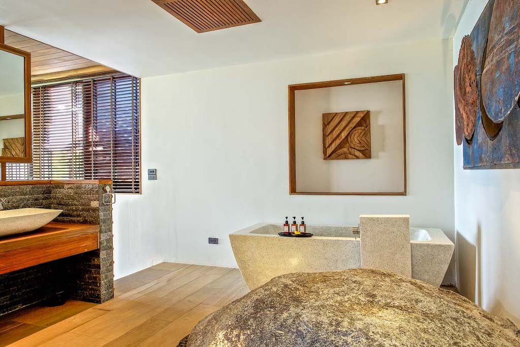 Baan Hinta Samui Bathtub