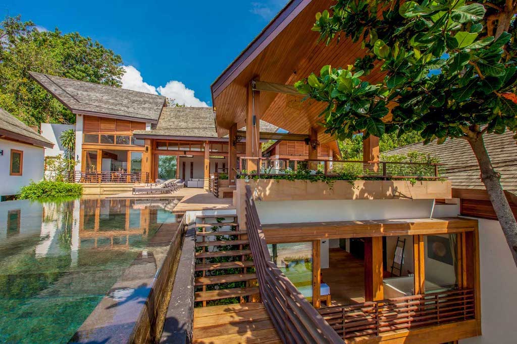 Baan Hinyai Koh Samui Front