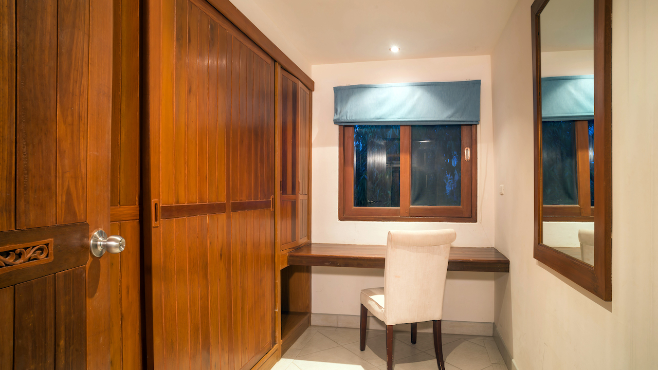 Baan Leelavadee Dressing Room