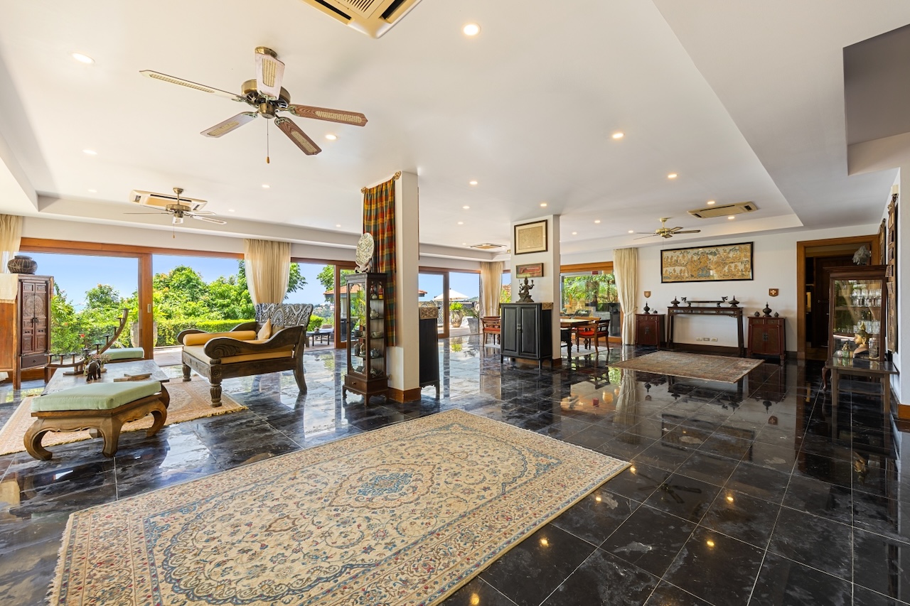 Baan Phuttarak Baan Phuttarak Living Area